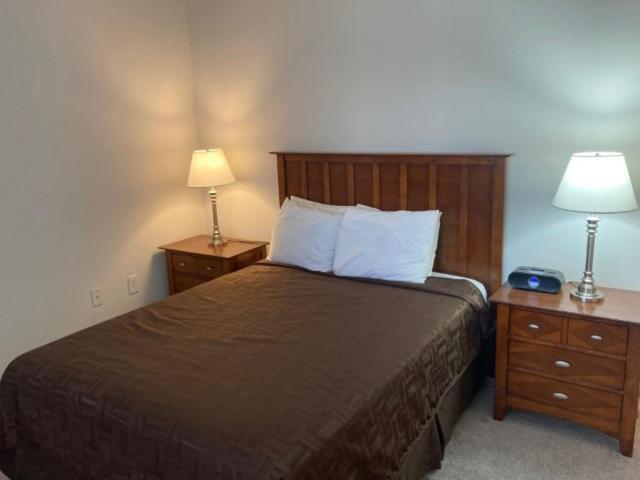 Home Street At Bracken House Pittsburgh Extérieur photo